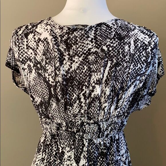 Necessary objects B&W Reptile Print Maxi Dress - Picture 2 of 6